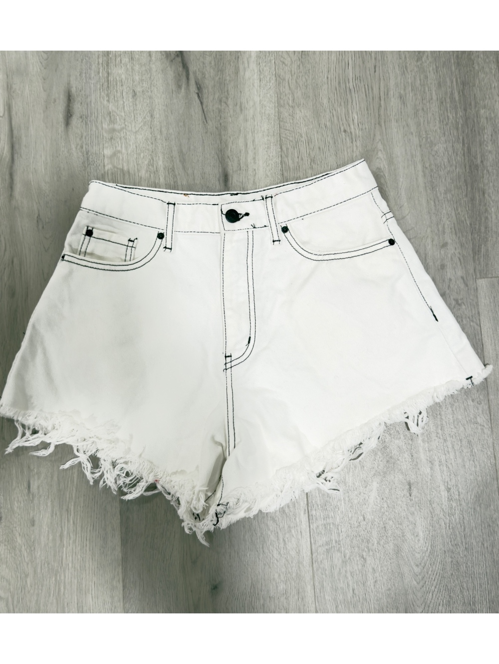 BDG Women's White High-Rise Denim Shorts Frayed Hem Size 28